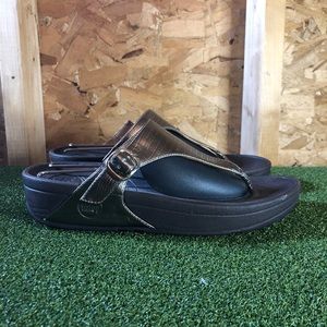 FitFlop The Skinny 350-012 Gold Bronze Platform Thong Sandals Women’s 10